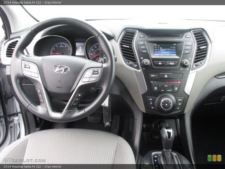 Gray Interior Dashboard for the 2014 Hyundai Santa Fe GLS #102099021
