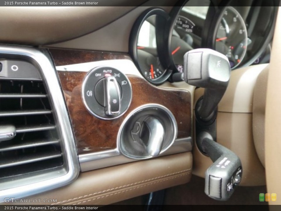 Saddle Brown Interior Controls for the 2015 Porsche Panamera Turbo #102137143