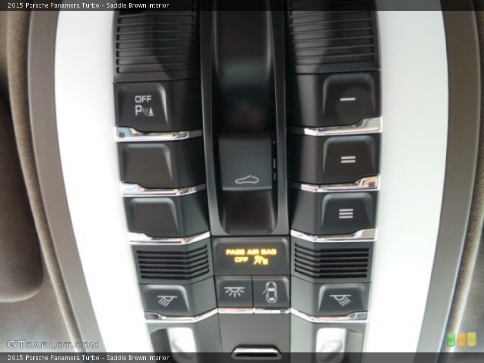 Saddle Brown Interior Controls for the 2015 Porsche Panamera Turbo #102137199