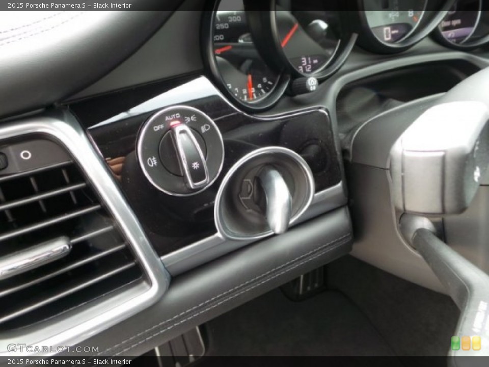 Black Interior Controls for the 2015 Porsche Panamera S #102137817
