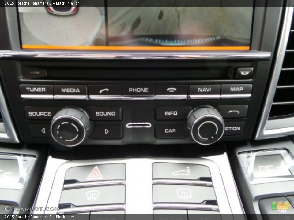 Black Interior Controls for the 2015 Porsche Panamera S #102137958