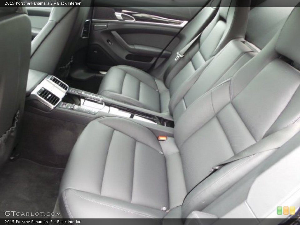 Black Interior Rear Seat for the 2015 Porsche Panamera S #102138031