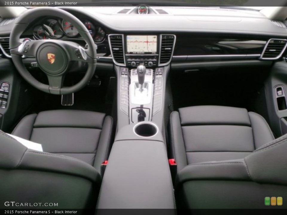 Black Interior Photo for the 2015 Porsche Panamera S #102138067