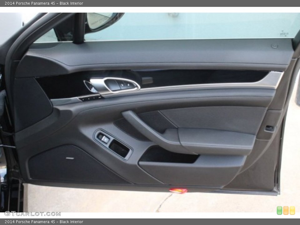 Black Interior Door Panel for the 2014 Porsche Panamera 4S #102154451
