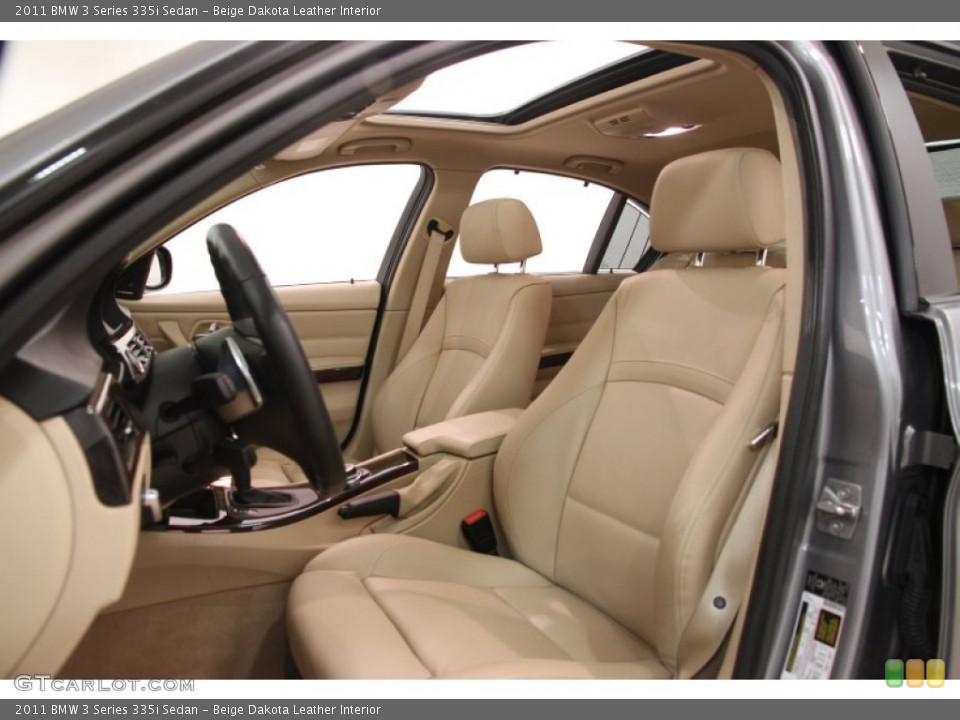 Beige Dakota Leather Interior Photo for the 2011 BMW 3 Series 335i Sedan #102158612