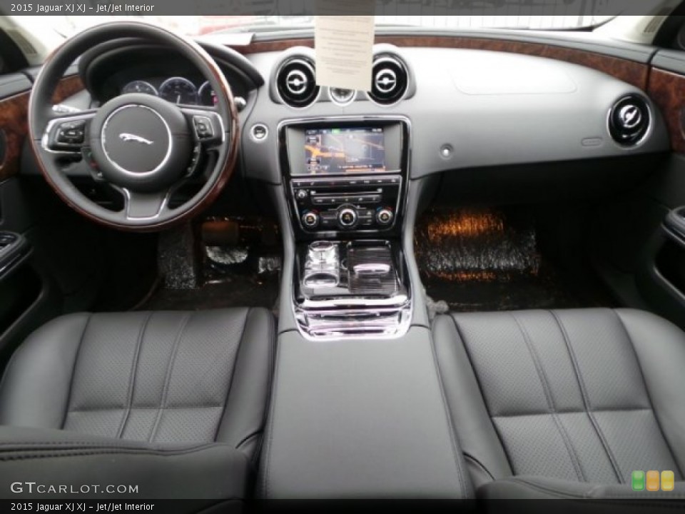 Jet/Jet Interior Photo for the 2015 Jaguar XJ XJ #102169511