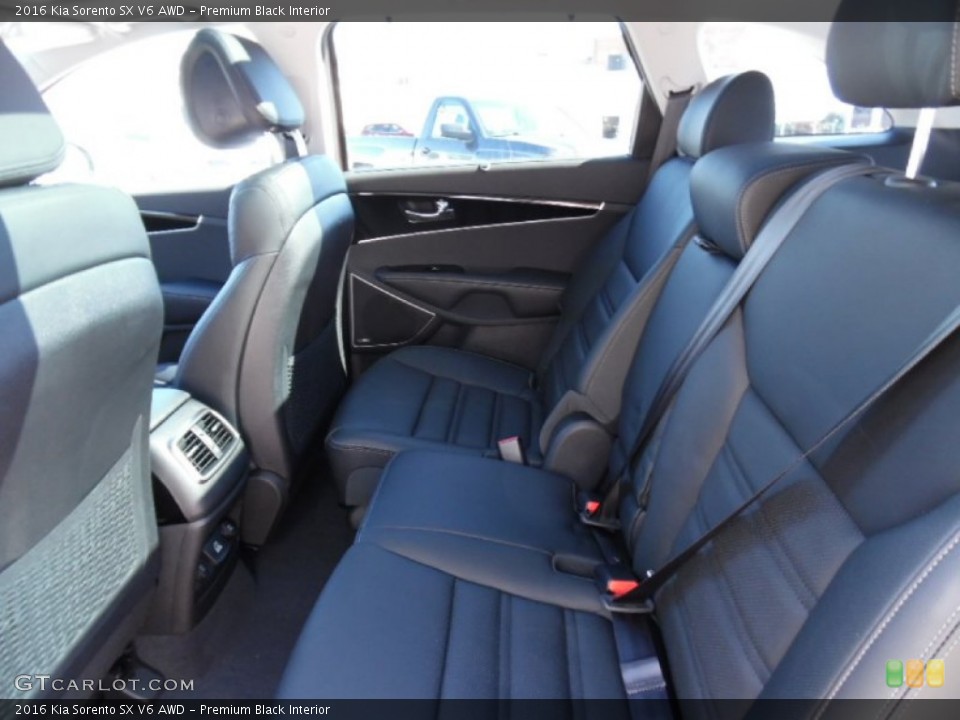 Premium Black Interior Rear Seat for the 2016 Kia Sorento SX V6 AWD #102172589