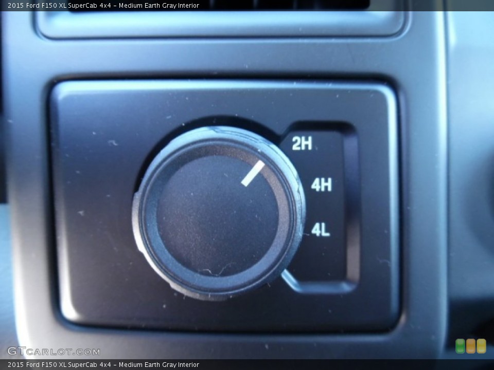 Medium Earth Gray Interior Controls for the 2015 Ford F150 XL SuperCab 4x4 #102175242