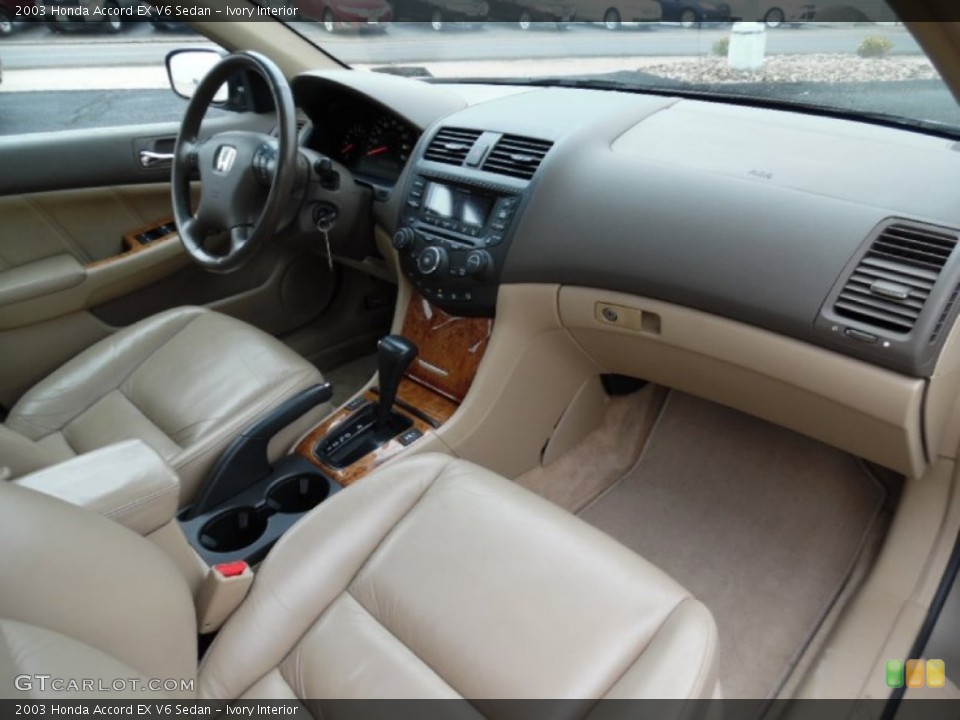 Ivory Interior Photo for the 2003 Honda Accord EX V6 Sedan #102182696