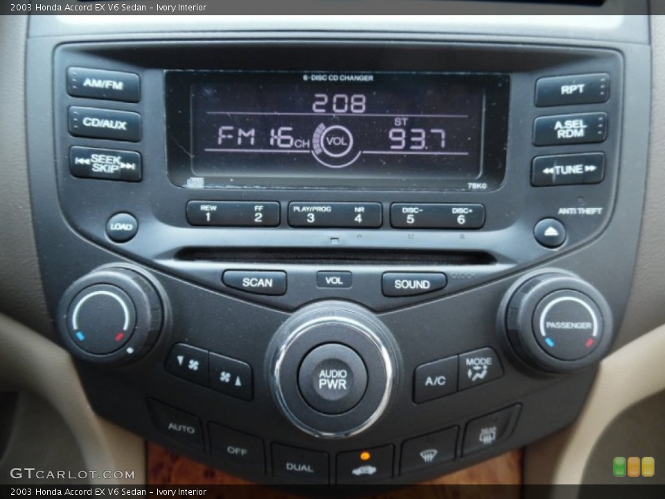Ivory Interior Controls for the 2003 Honda Accord EX V6 Sedan #102182906