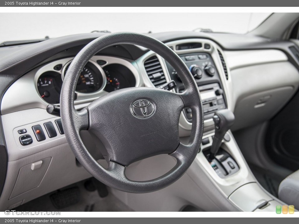 Gray Interior Dashboard for the 2005 Toyota Highlander I4 #102185849