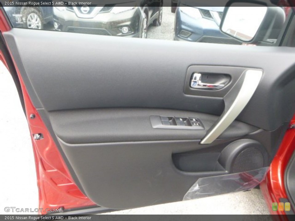 Black Interior Door Panel for the 2015 Nissan Rogue Select S AWD #102234520