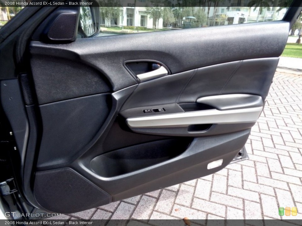 Black Interior Door Panel for the 2008 Honda Accord EX-L Sedan #102240913