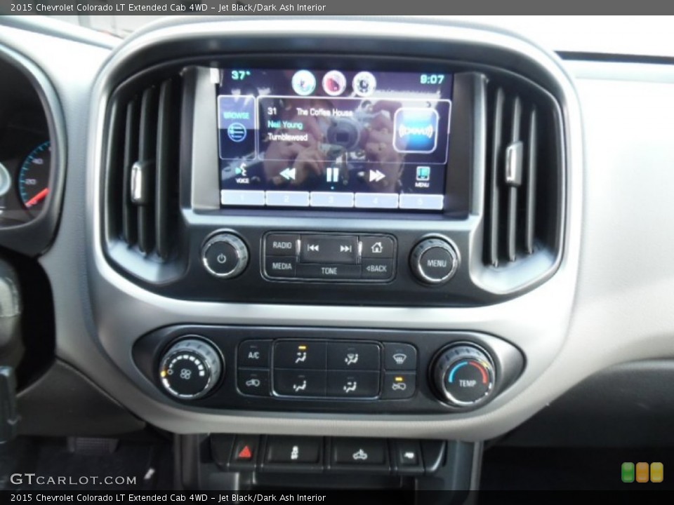 Jet Black/Dark Ash Interior Controls for the 2015 Chevrolet Colorado LT Extended Cab 4WD #102243123