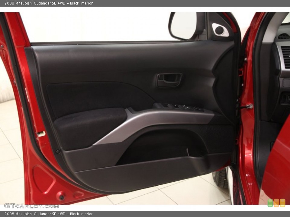 Black Interior Door Panel for the 2008 Mitsubishi Outlander SE 4WD #102251511