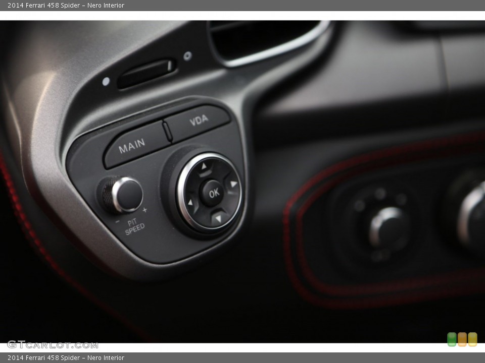 Nero Interior Controls for the 2014 Ferrari 458 Spider #102262920