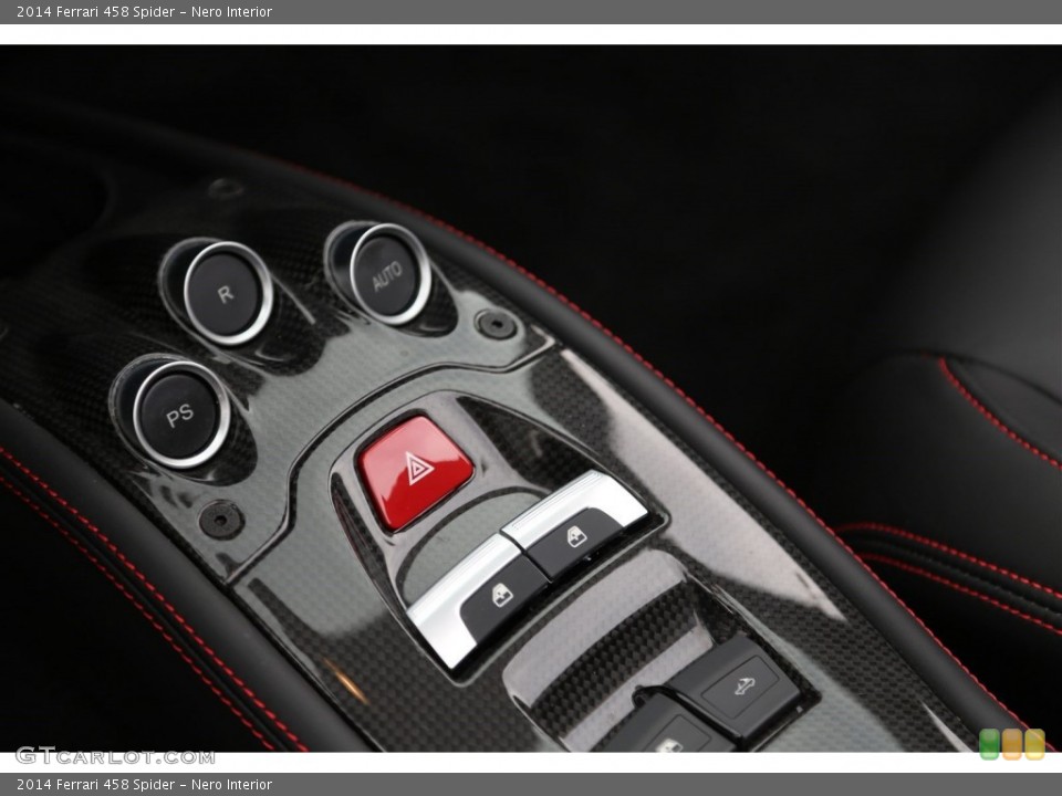 Nero Interior Transmission for the 2014 Ferrari 458 Spider #102262926