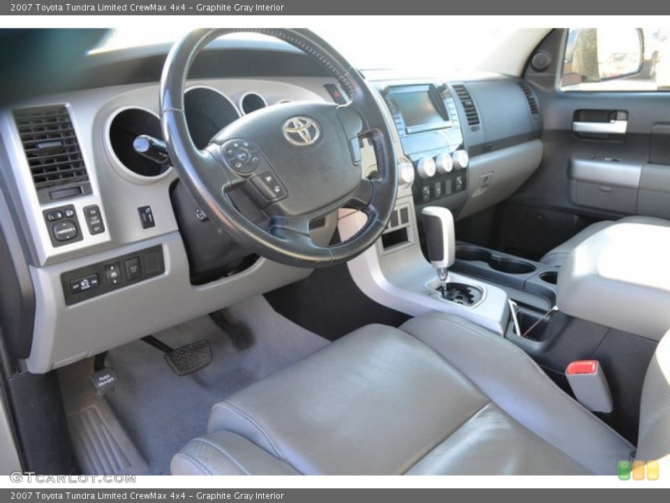 Graphite Gray Interior Photo for the 2007 Toyota Tundra Limited CrewMax 4x4 #102264294