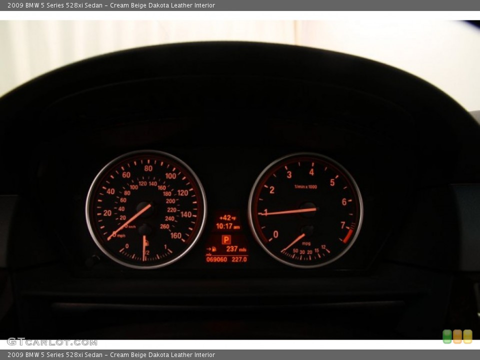 Cream Beige Dakota Leather Interior Gauges for the 2009 BMW 5 Series 528xi Sedan #102300518