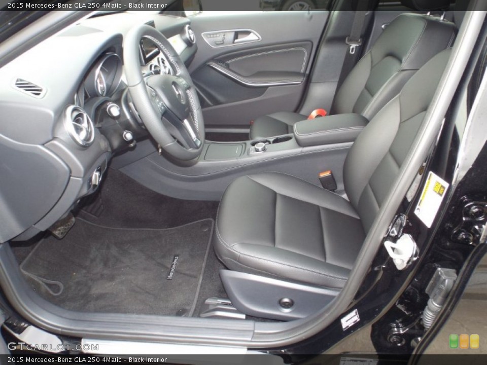 Black Interior Photo for the 2015 Mercedes-Benz GLA 250 4Matic #102326338