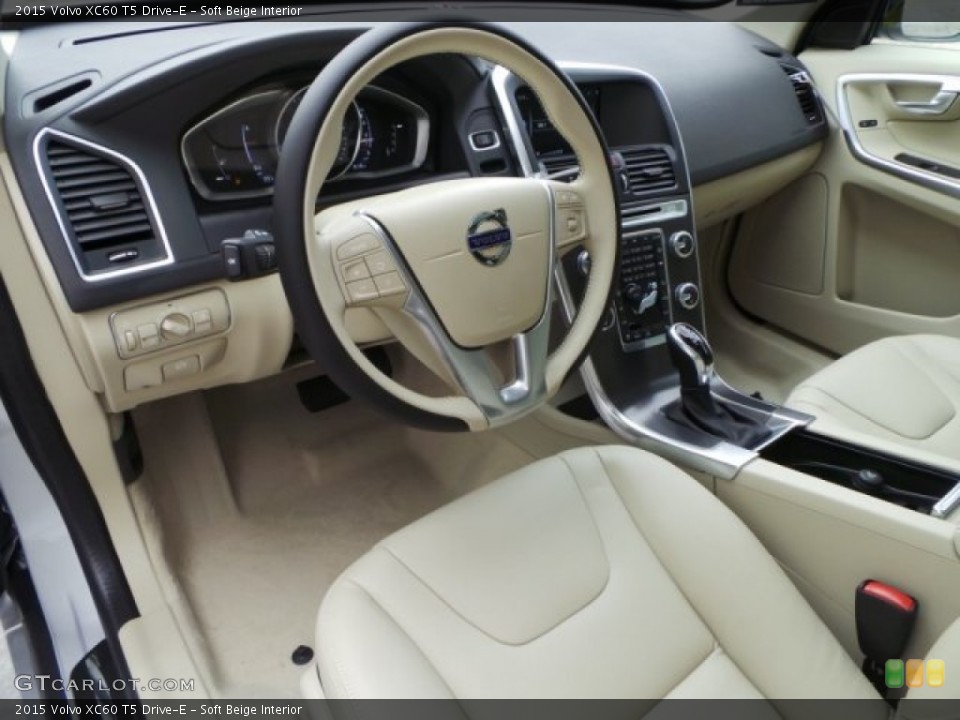 Soft Beige Interior Photo for the 2015 Volvo XC60 T5 Drive-E #102431284