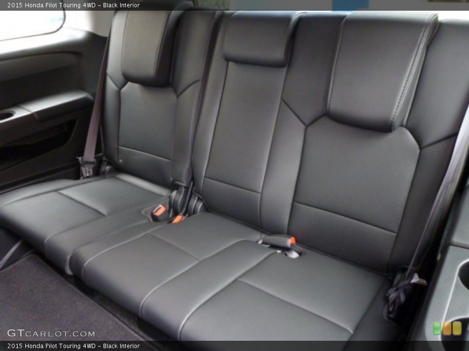 Black Interior Rear Seat for the 2015 Honda Pilot Touring 4WD #102437120