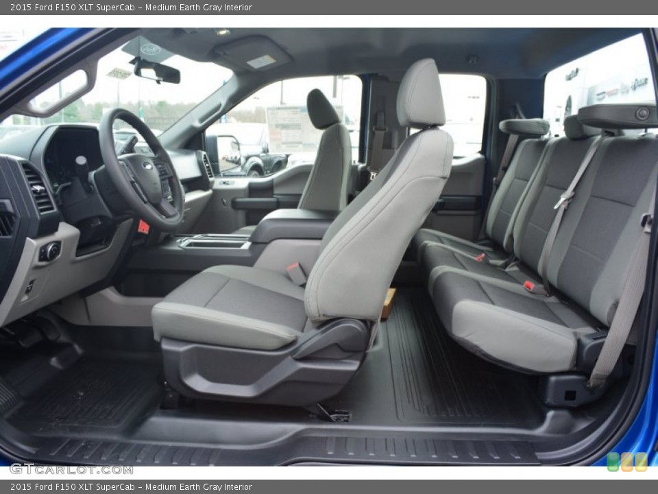 Medium Earth Gray Interior Photo for the 2015 Ford F150 XLT SuperCab #102441673