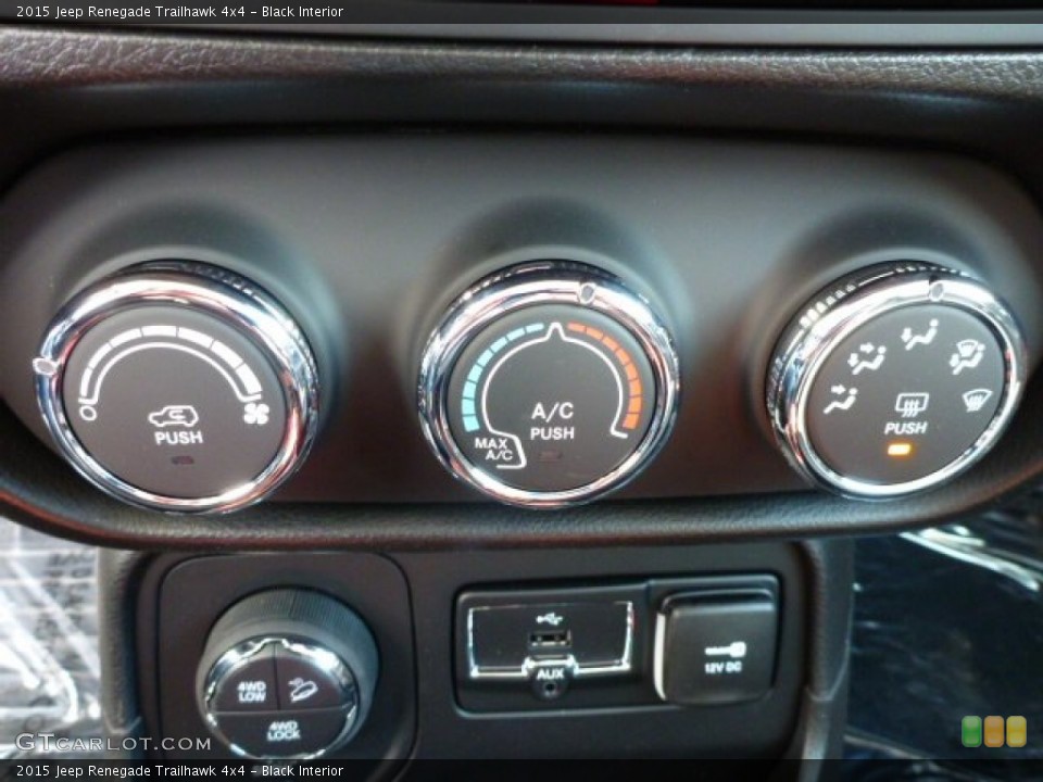 Black Interior Controls for the 2015 Jeep Renegade Trailhawk 4x4 #102450625