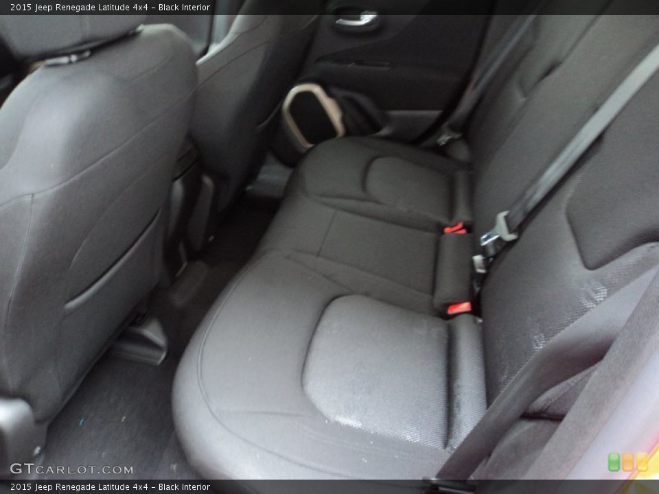 Black Interior Rear Seat for the 2015 Jeep Renegade Latitude 4x4 #102450790
