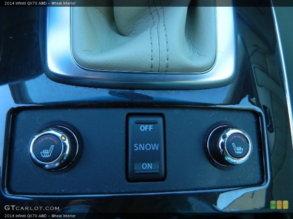 Wheat Interior Controls for the 2014 Infiniti QX70 AWD #102511175