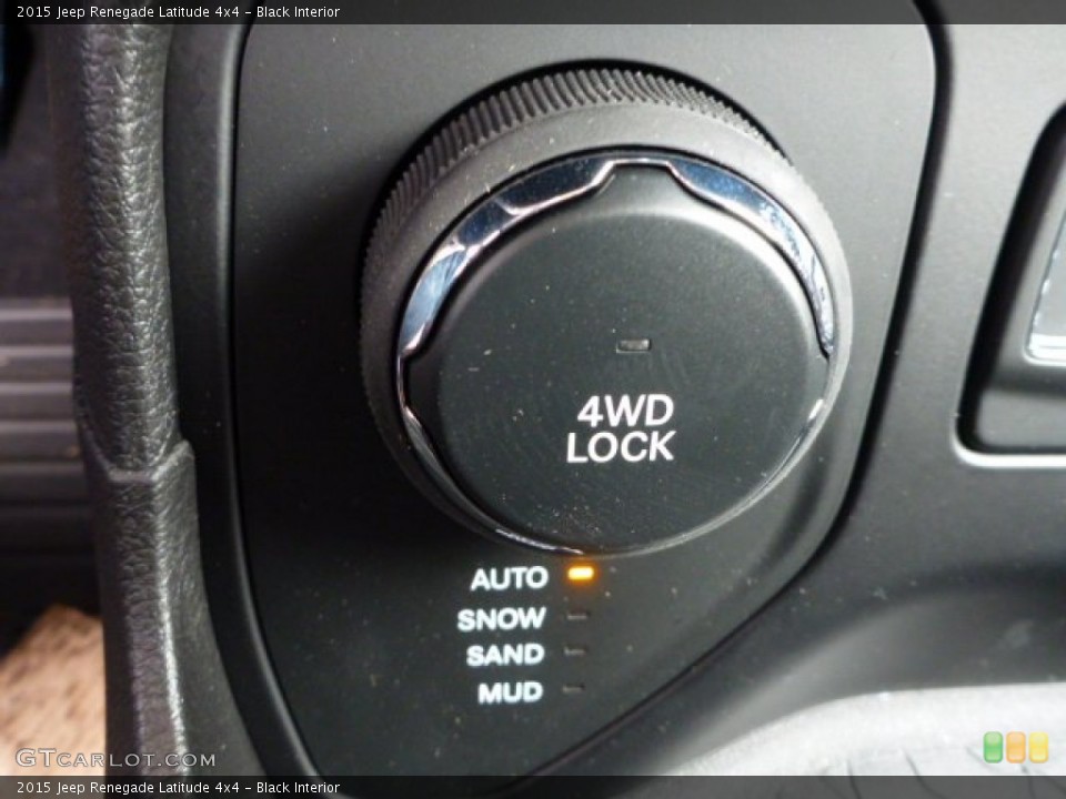 Black Interior Controls for the 2015 Jeep Renegade Latitude 4x4 #102511536