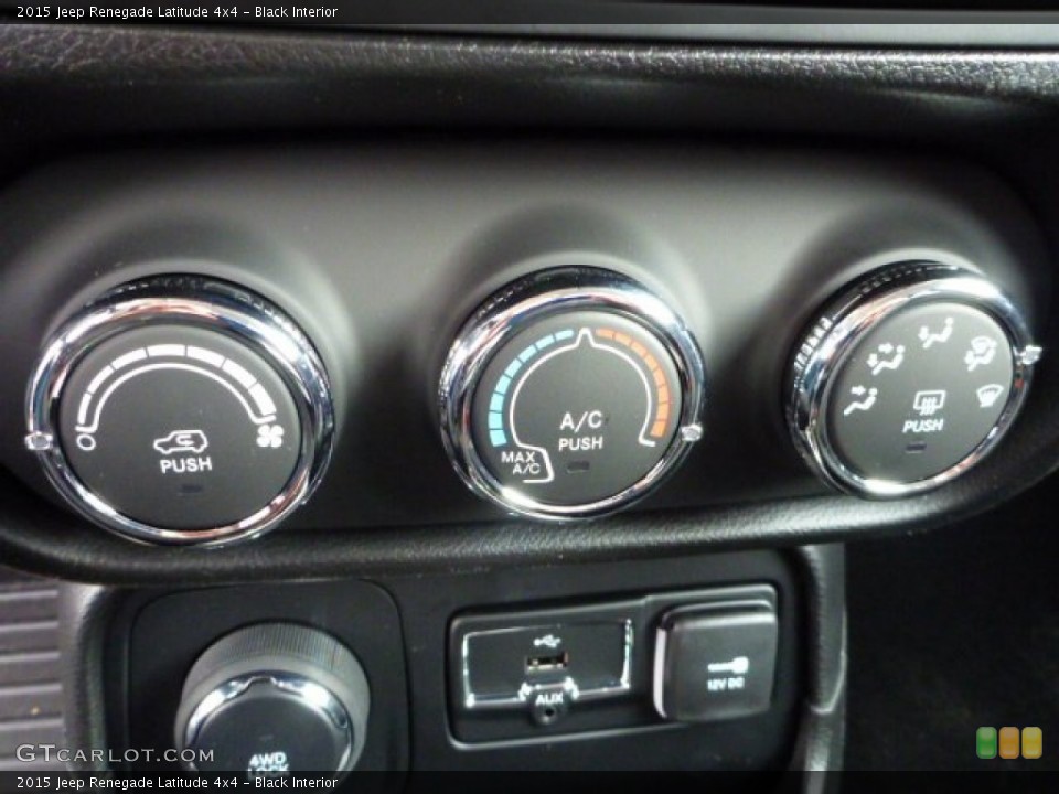 Black Interior Controls for the 2015 Jeep Renegade Latitude 4x4 #102511601