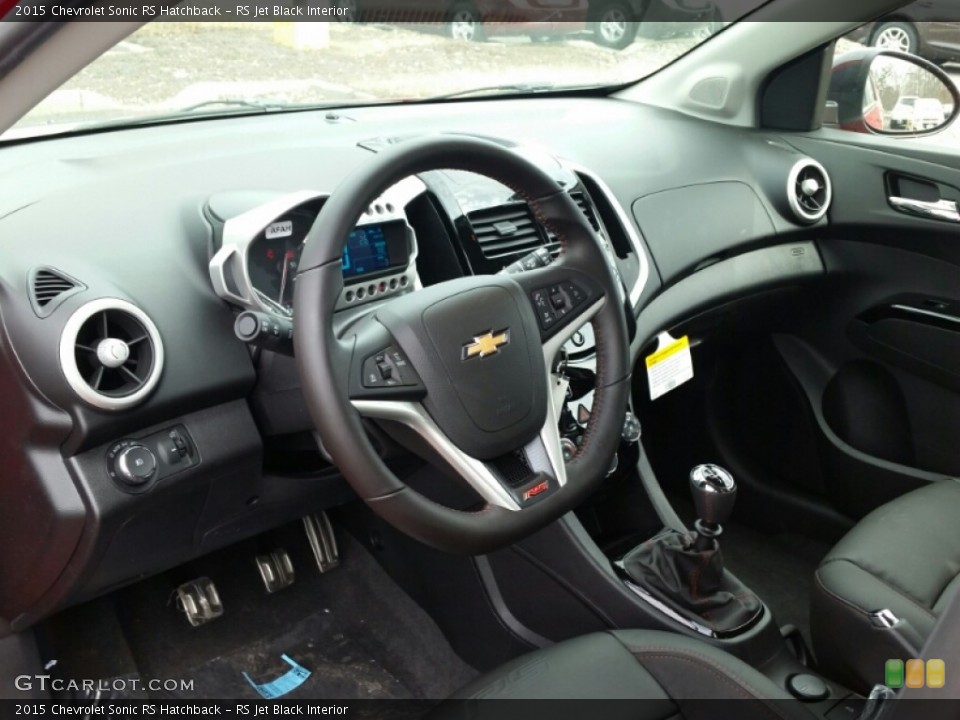 RS Jet Black 2015 Chevrolet Sonic Interiors