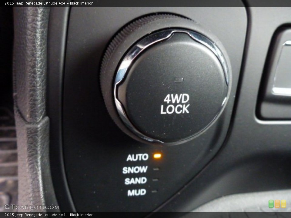 Black Interior Controls for the 2015 Jeep Renegade Latitude 4x4 #102512048