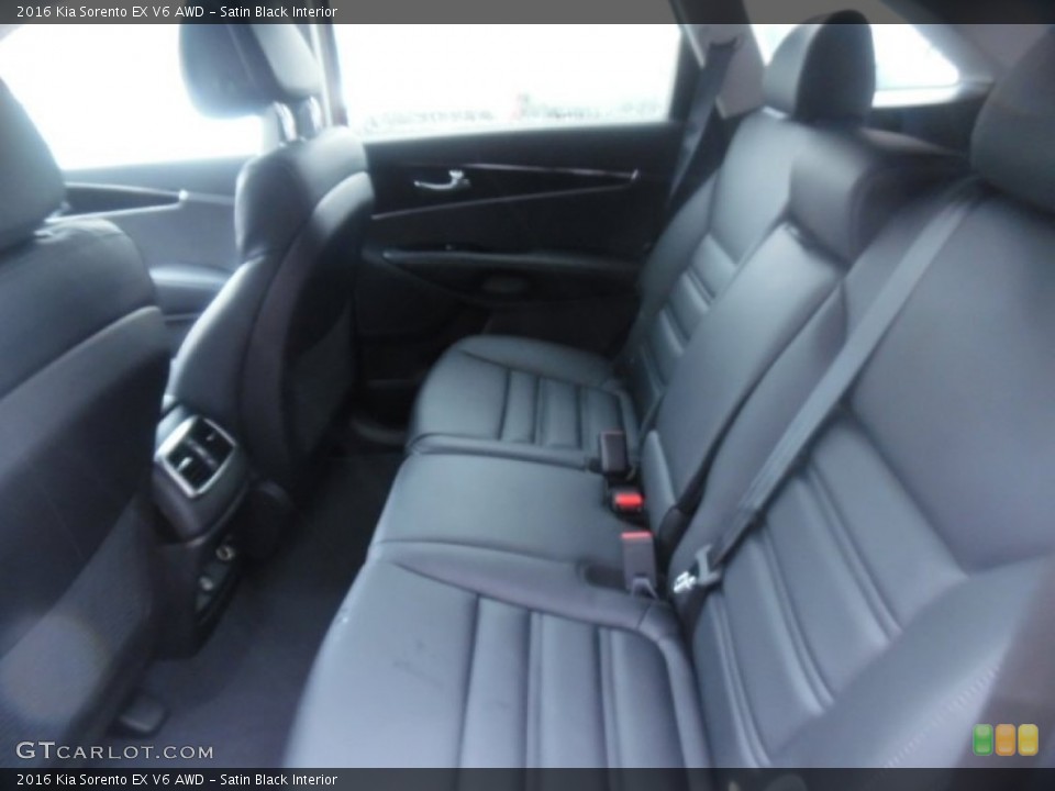 Satin Black Interior Rear Seat for the 2016 Kia Sorento EX V6 AWD #102559704