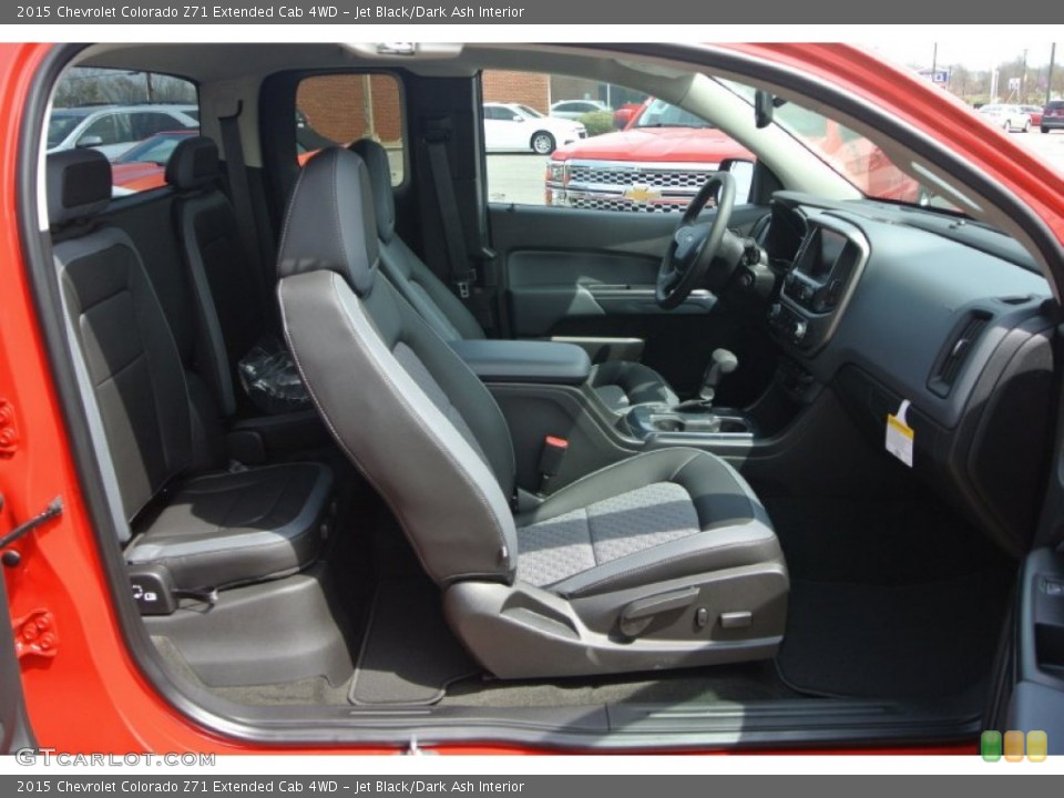 Jet Black/Dark Ash Interior Photo for the 2015 Chevrolet Colorado Z71 Extended Cab 4WD #102580444