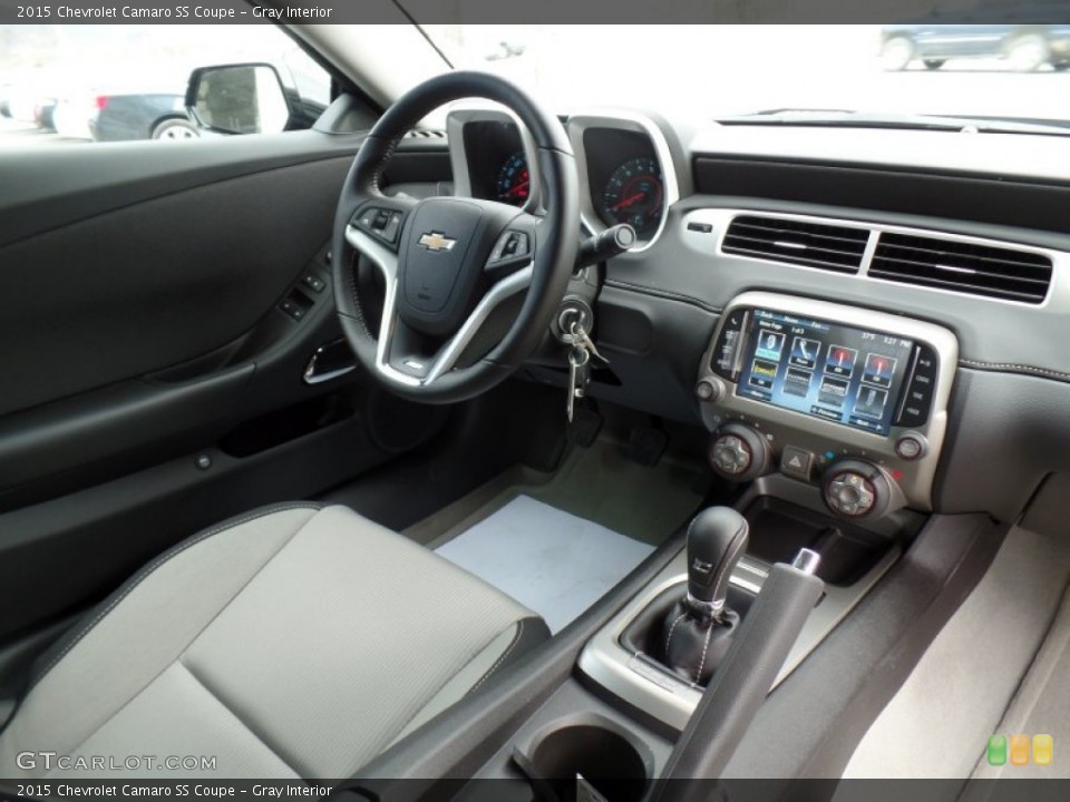 Gray Interior Dashboard for the 2015 Chevrolet Camaro SS Coupe #102595266