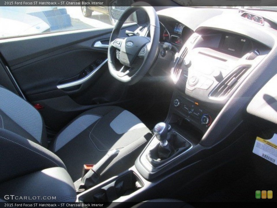 ST Charcoal Black Interior Photo for the 2015 Ford Focus ST Hatchback #102624646