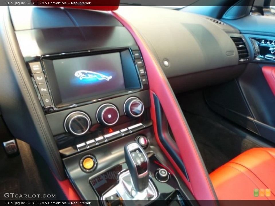 Red Interior Controls for the 2015 Jaguar F-TYPE V8 S Convertible #102636088