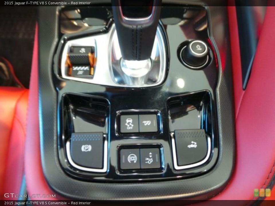 Red Interior Controls for the 2015 Jaguar F-TYPE V8 S Convertible #102636124