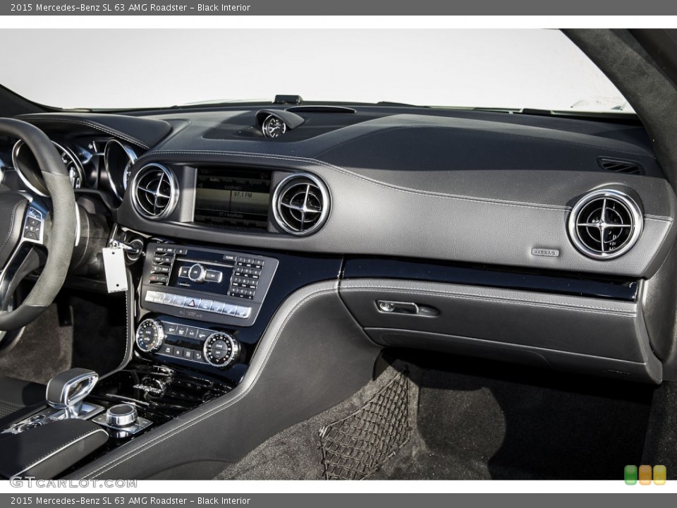 Black Interior Dashboard for the 2015 Mercedes-Benz SL 63 AMG Roadster #102666839