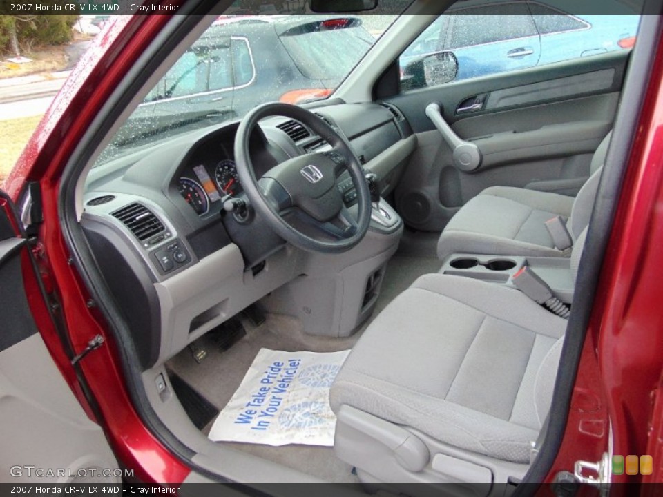 Gray Interior Photo for the 2007 Honda CR-V LX 4WD #102674992
