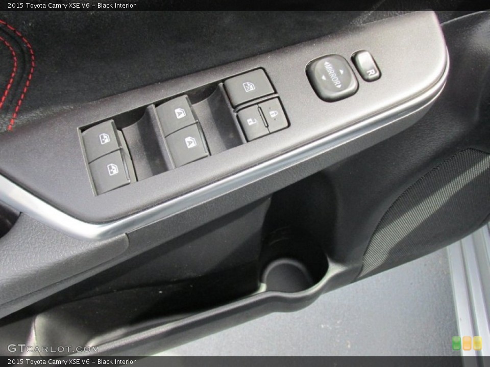 Black Interior Controls for the 2015 Toyota Camry XSE V6 #102705295