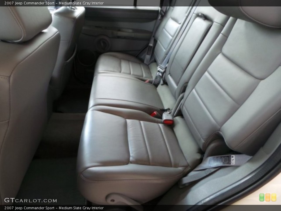 Medium Slate Gray Interior Rear Seat for the 2007 Jeep Commander Sport #102721925