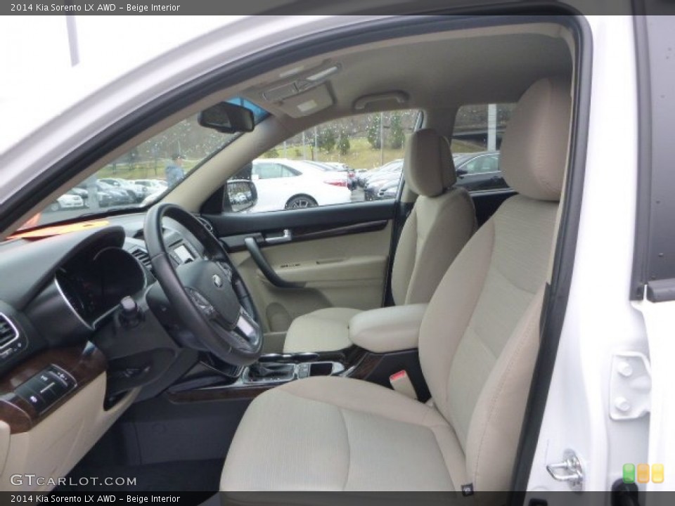 Beige Interior Photo for the 2014 Kia Sorento LX AWD #102761708