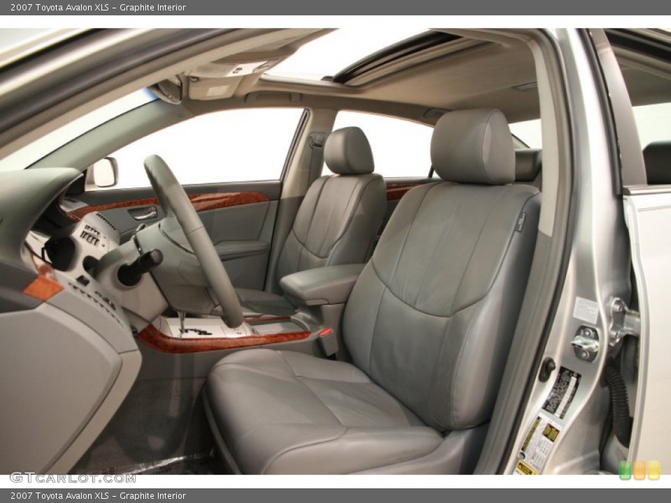 Graphite Interior Photo for the 2007 Toyota Avalon XLS #102776840
