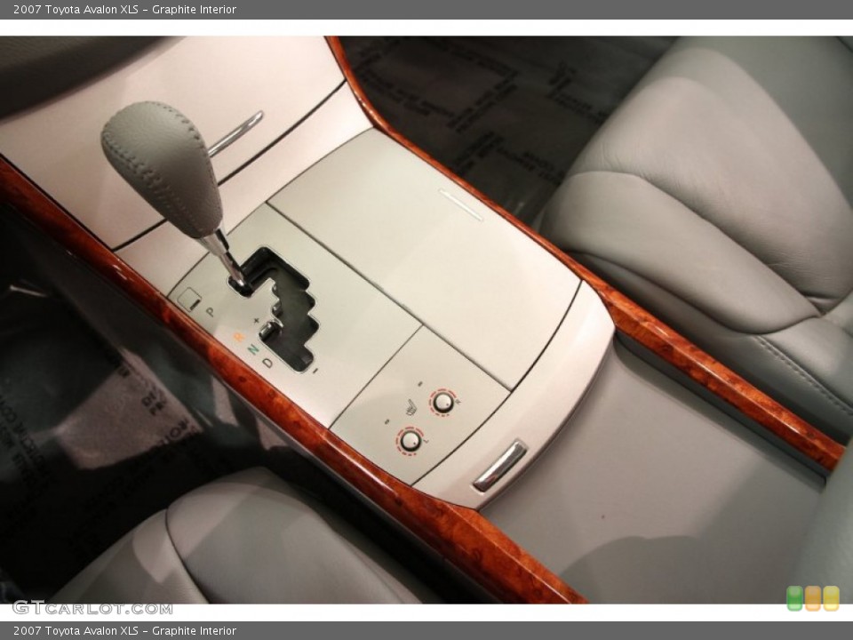 Graphite Interior Transmission for the 2007 Toyota Avalon XLS #102776960