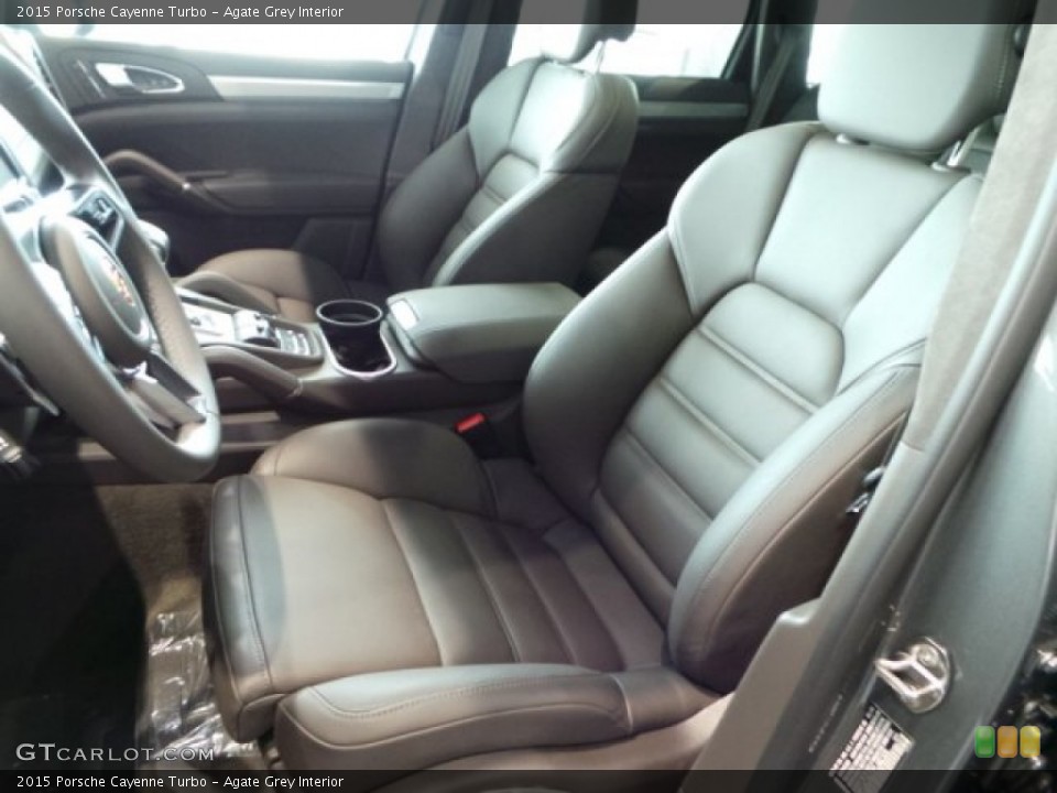 Agate Grey 2015 Porsche Cayenne Interiors