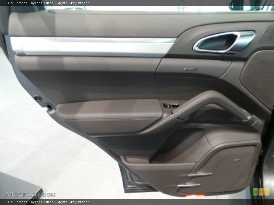 Agate Grey Interior Door Panel for the 2015 Porsche Cayenne Turbo #102780224