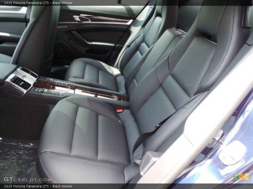 Black Interior Rear Seat for the 2015 Porsche Panamera GTS #102781733